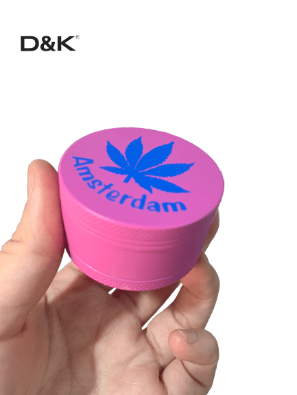 How to use a herb grinder? – D&K Smoking Set